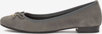 Kazar Ballet Flats in Grey: front