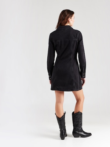GUESS JEANS Рокля тип риза в черно