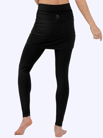 Magadi Slimfit Sporthose 'Carla' in Schwarz