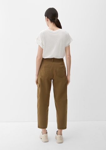 s.Oliver Tapered Cargo trousers in Green