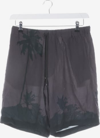 Dries Van Noten Shorts in XXXL in Purple: front