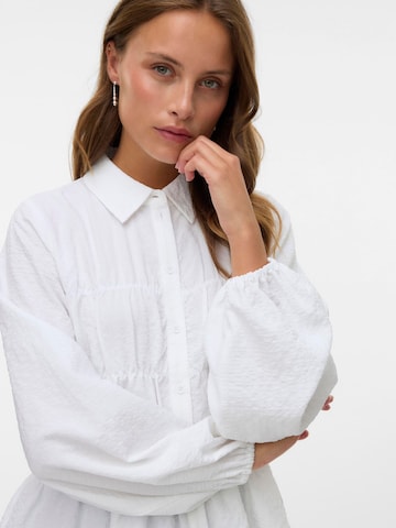 VERO MODA - Blusa 'MABEL' en blanco