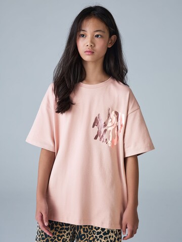 Tricou 'Orlando' de la smALLSAINTS pe roz