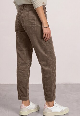 Barrel Pantalon 'Karlie' STREET ONE en marron