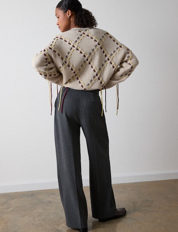 Whistles Regular Pants in Grey: back