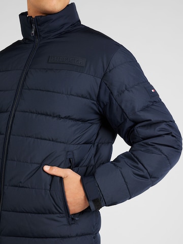 TOMMY HILFIGER Jacke 'MID NEW YORK' in Blau