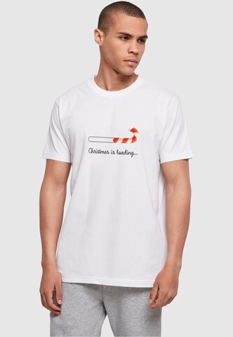 Merchcode T-Shirt 'Christmas Loading' in Weiß: Vorderseite