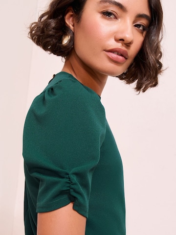 Friends Like These Kleid in Grün