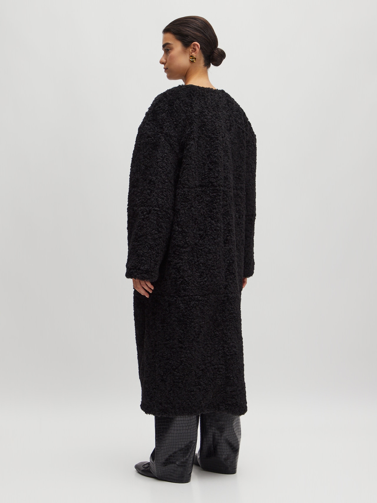 EDITED Producten Tussenmantel 'Brietta' Zwart