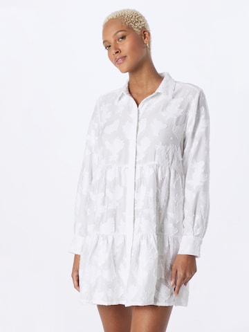 Masai - Blusa 'MAIlana' en blanco: frente