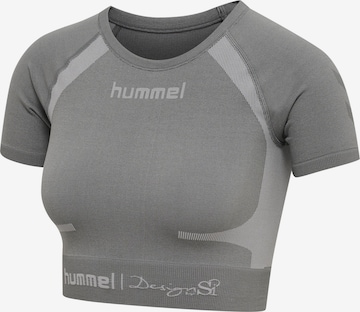 Hummel Shirt in Grau