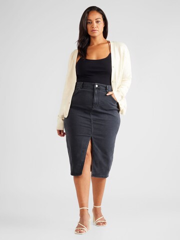 Fustă 'Kim' de la ABOUT YOU Curvy pe negru