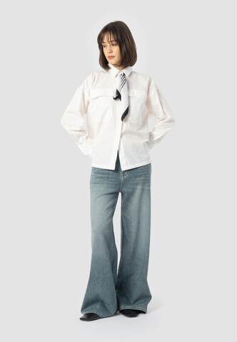 Camicia da donna 'Delia' di Elias Rumelis in bianco