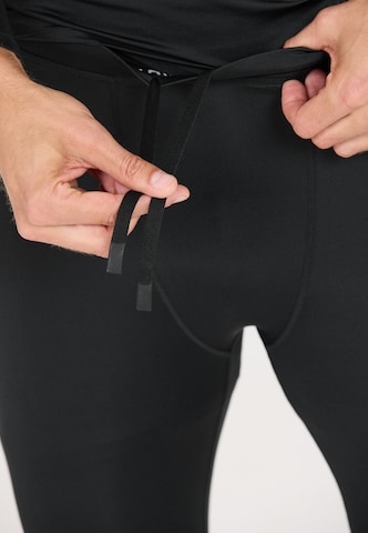 Virtus Skinny Sports trousers 'Jasp' in Black