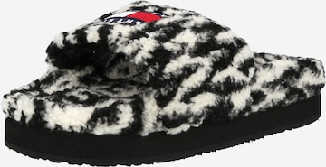 Tommy Jeans Slippers in Black: front
