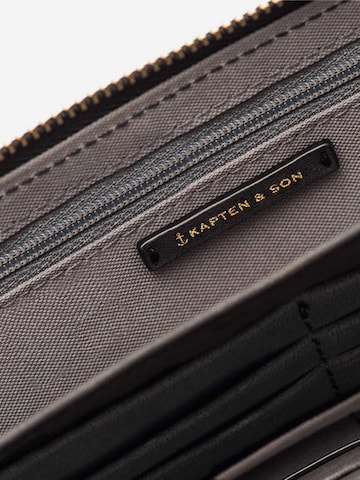 juoda Kapten & Son Piniginė 'Wallet Louvre Black'