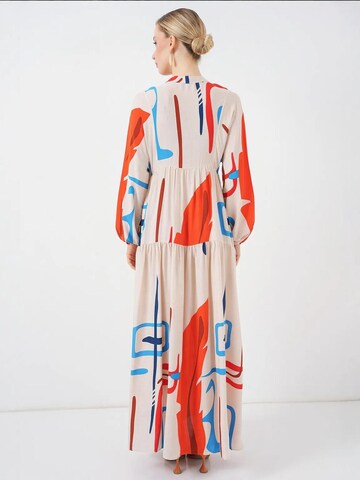Bigdart Dress in White