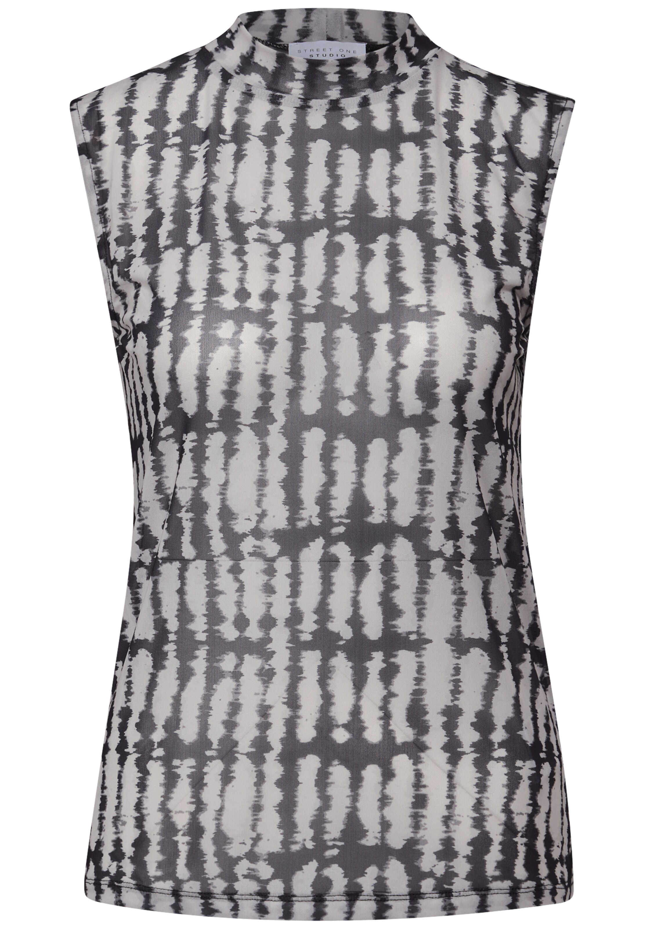 Street One Studio Top in Black: front