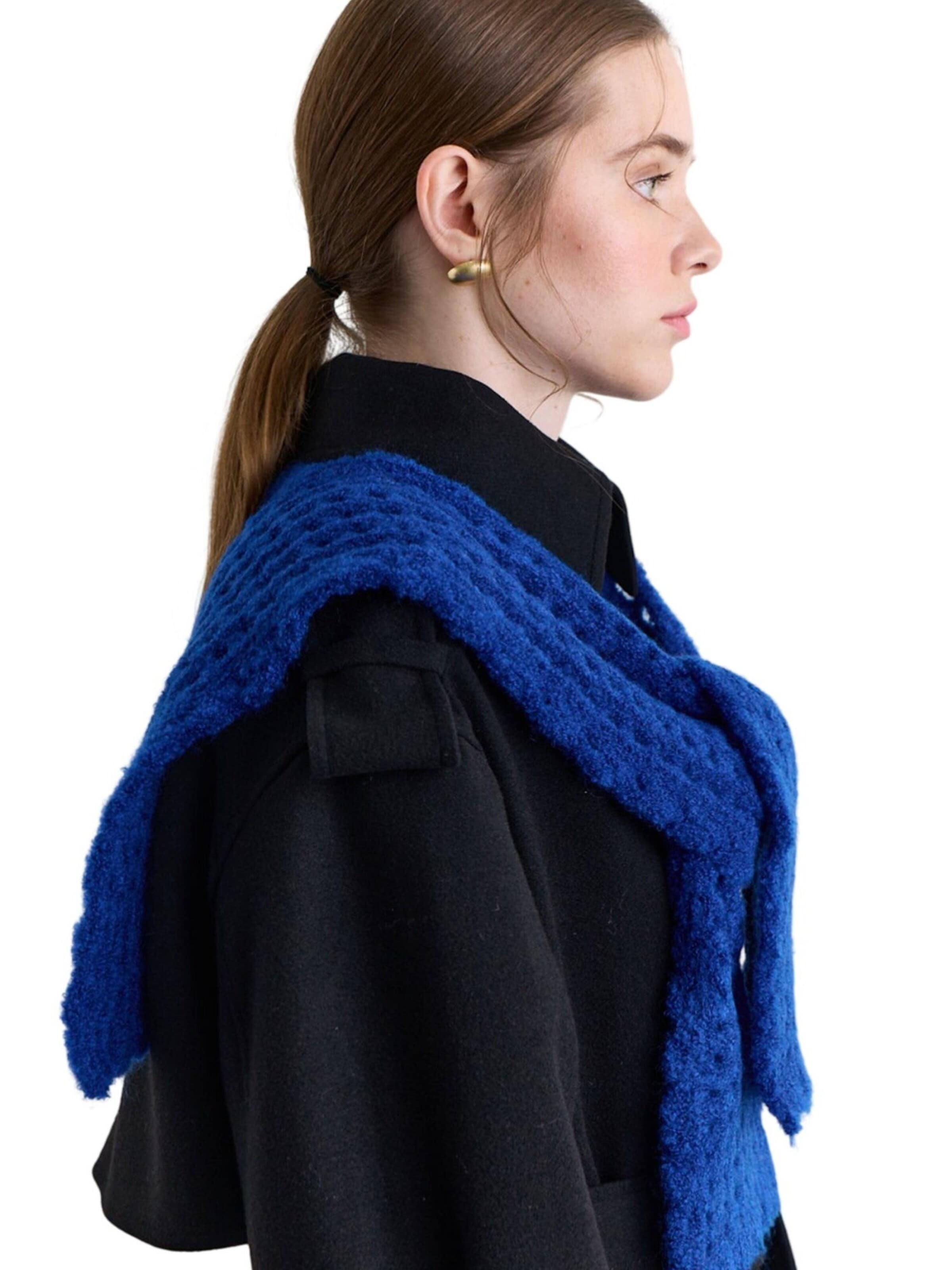 MANUKA Scarf in Blue