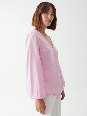 Calli Blouse 'ANGELINA' in Pink: back