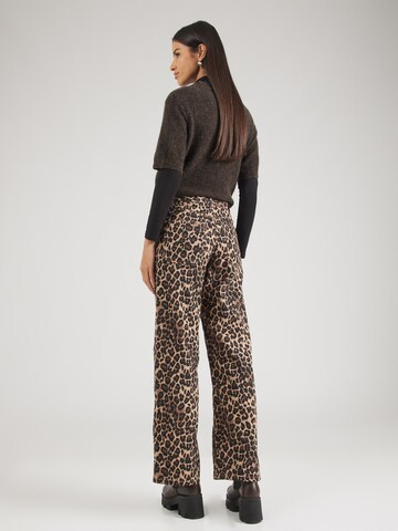 Monki Boot cut Trousers in Beige