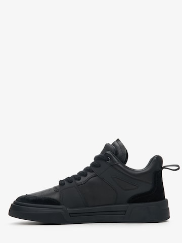 Estro Sneakers laag in Zwart