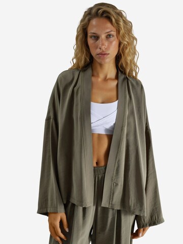 Busem Kimono | zelena barva: sprednja stran