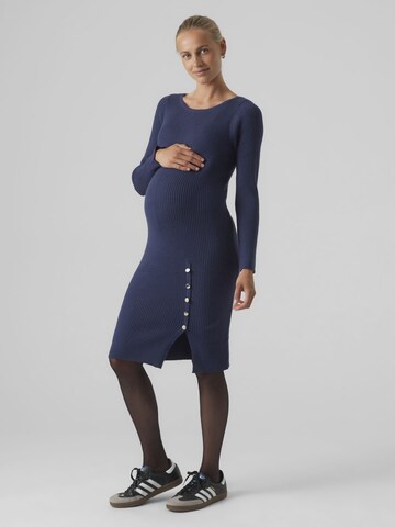 Vero Moda Maternity Gebreide jurk in Blauw: voorkant