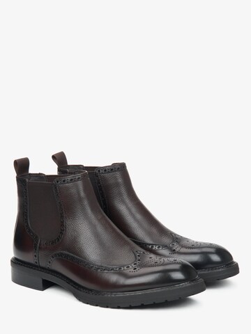 Estro Boots '985-12'‌‌‌‌‌ in Braun