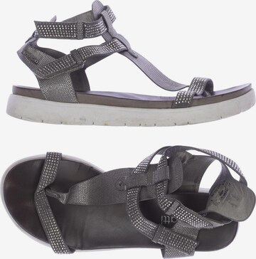 bugatti Sandals & High-Heeled Sandals in 41 in Grey: front