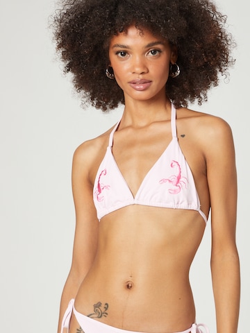 VIERVIER Triangel Bikinitop 'Katja' in Roze: voorkant