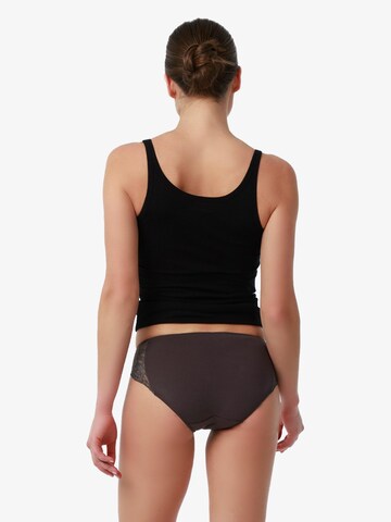 Blackspade Slip in Grey