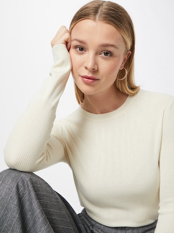 Pullover 'ERMA' di DRYKORN in bianco