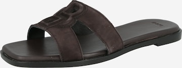 Mule 'Charlize' BOSS en marron : devant