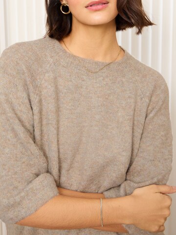 Pull-over Friends Like These en beige