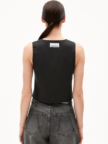 ARMEDANGELS Bodywarmer in Grijs