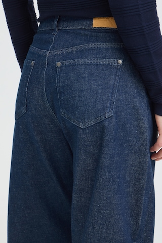 Barrel Jean 'PZnAnni' Pulz en bleu