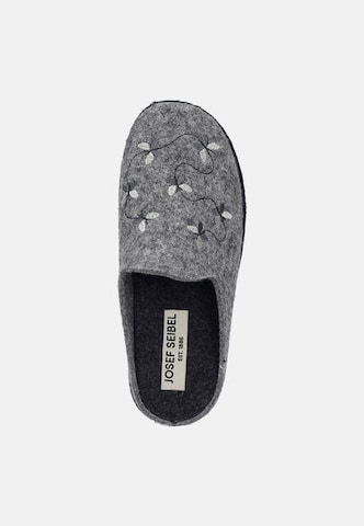 JOSEF SEIBEL Slippers in Grey