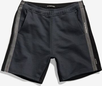 G-Star RAW Regular Shorts in Schwarz: predná strana