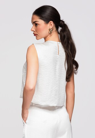 Ombre Top in Wit