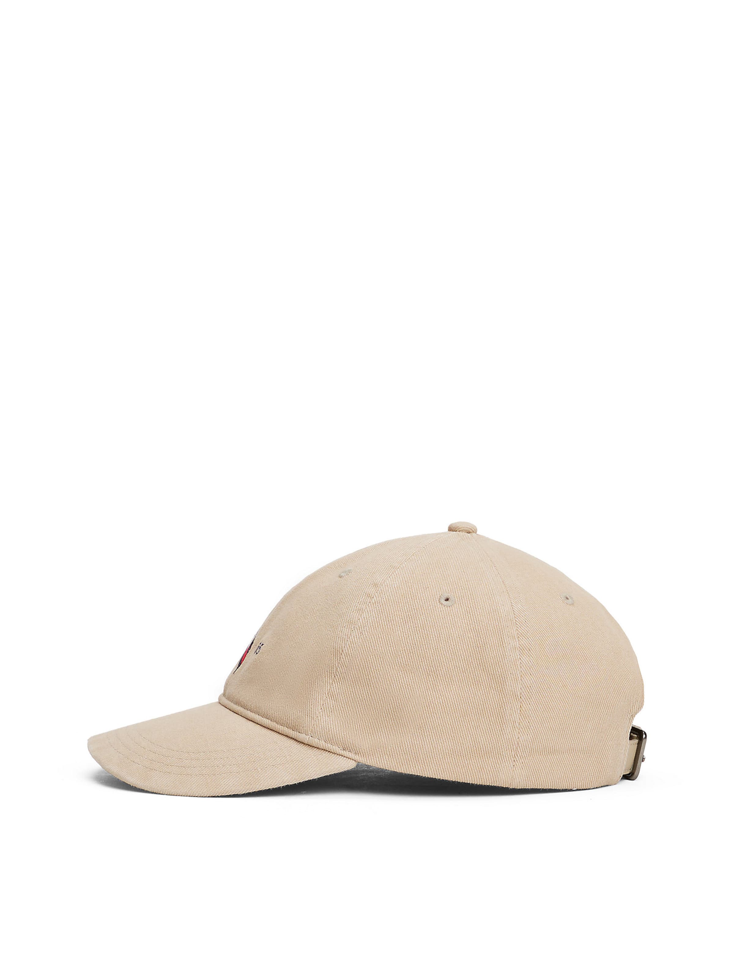 TOMMY HILFIGER Cap in Beige: Vorderseite