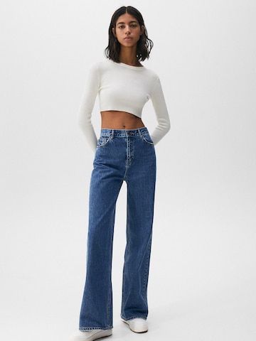 Pull&Bear Wide leg Jeans in Blue: front