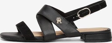 Sandales à lanières TOMMY HILFIGER en noir : devant