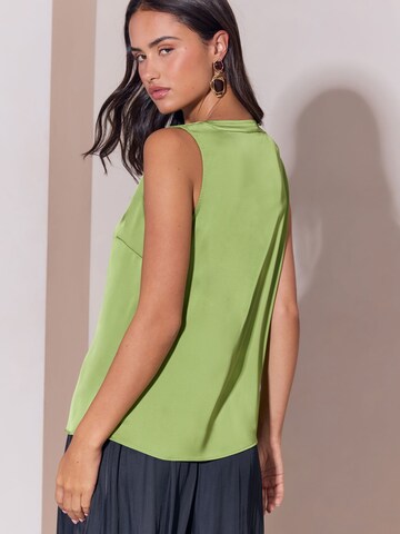 Lipsy Top in Groen