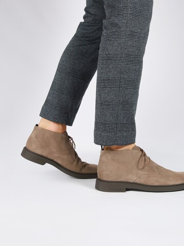 BLACKSTONE - Botas chukka 'Brian WG80' em castanho