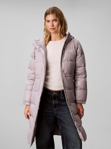 Calvin Klein Jeans Wintermantel in Grijs: voorkant