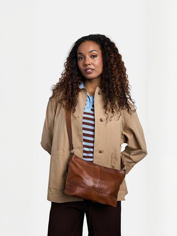 RE:DESIGNED Shopper ' Svea ' in Brown: front