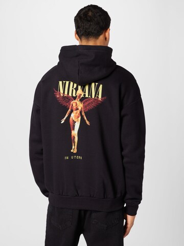 AMPLIFIED - Sudadera 'NIRVANA' en negro