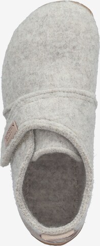 Living Kitzbühel Slippers in White