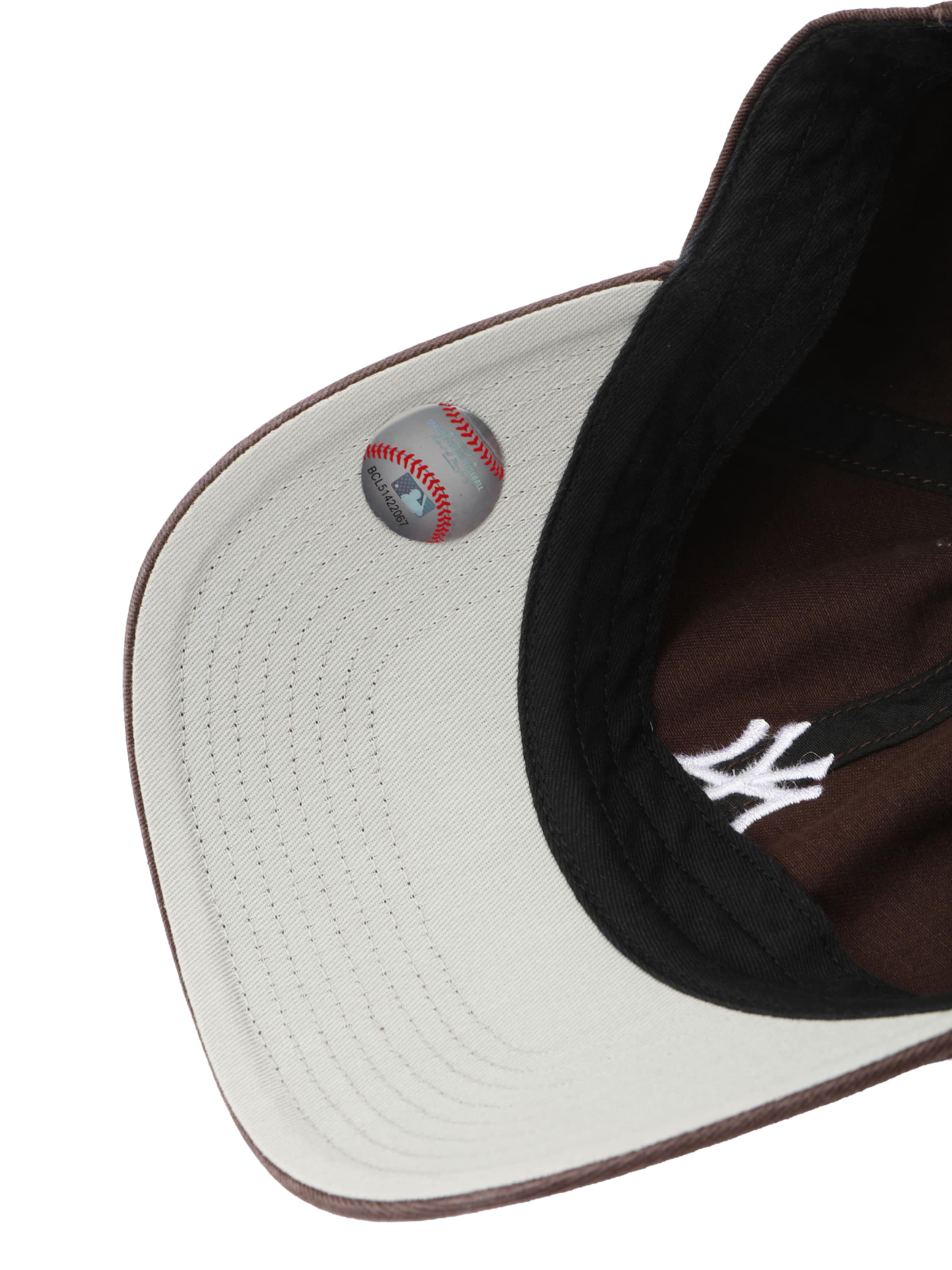 Șapcă 'NEYAN' de la 47 pe maro